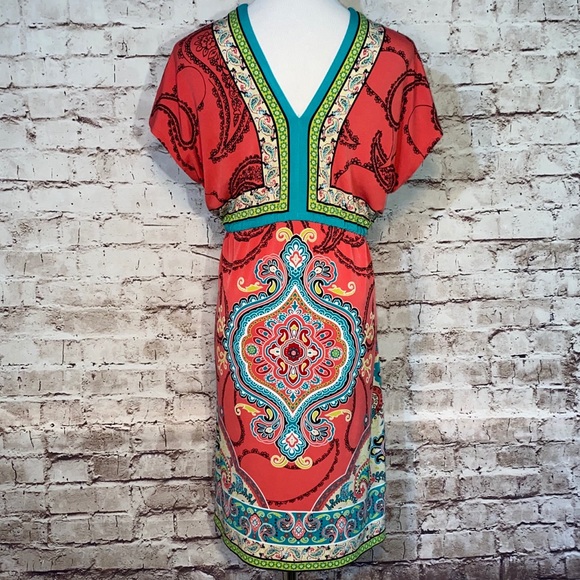 Pretty Kimono Dress 🌺 - Picture 8 of 16